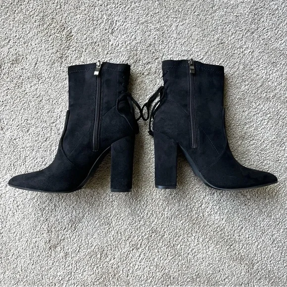 Catherine Malandrino Black Pointed Toe Sock Boots with Lace-Up Tie - Picture 2 of 4